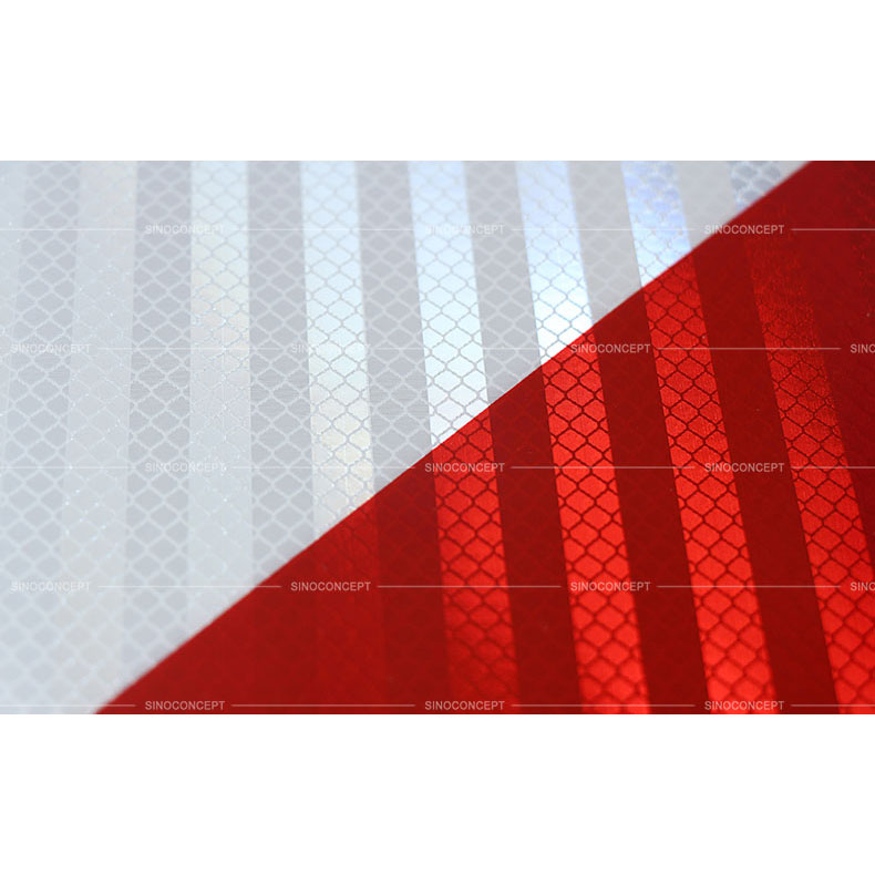 White and red anti-UV strong reflective tapes pasted on the plastic delineator panels for road safety management